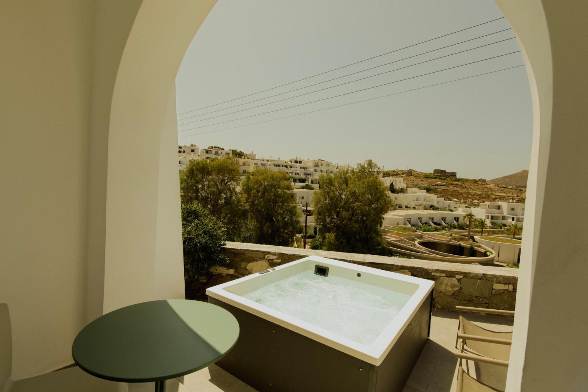Opal Paros Hotel Náousa Exterior photo